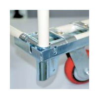 손잡이보강금구(우)